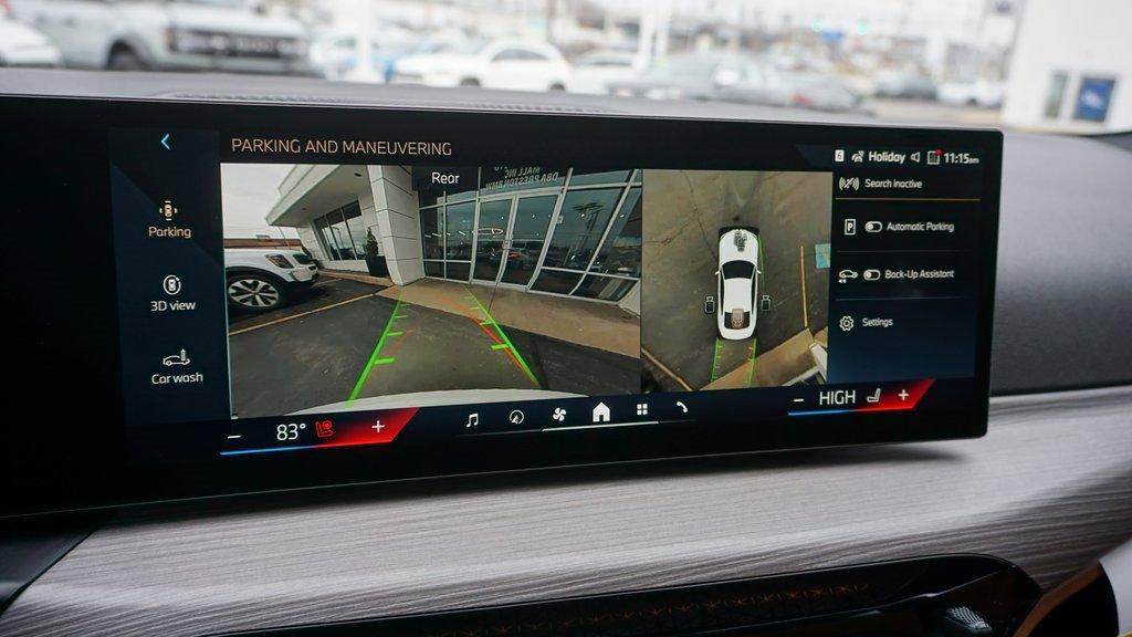 Used 2025 BMW 430i xDrive Coupe w/ Convenience Package image 16