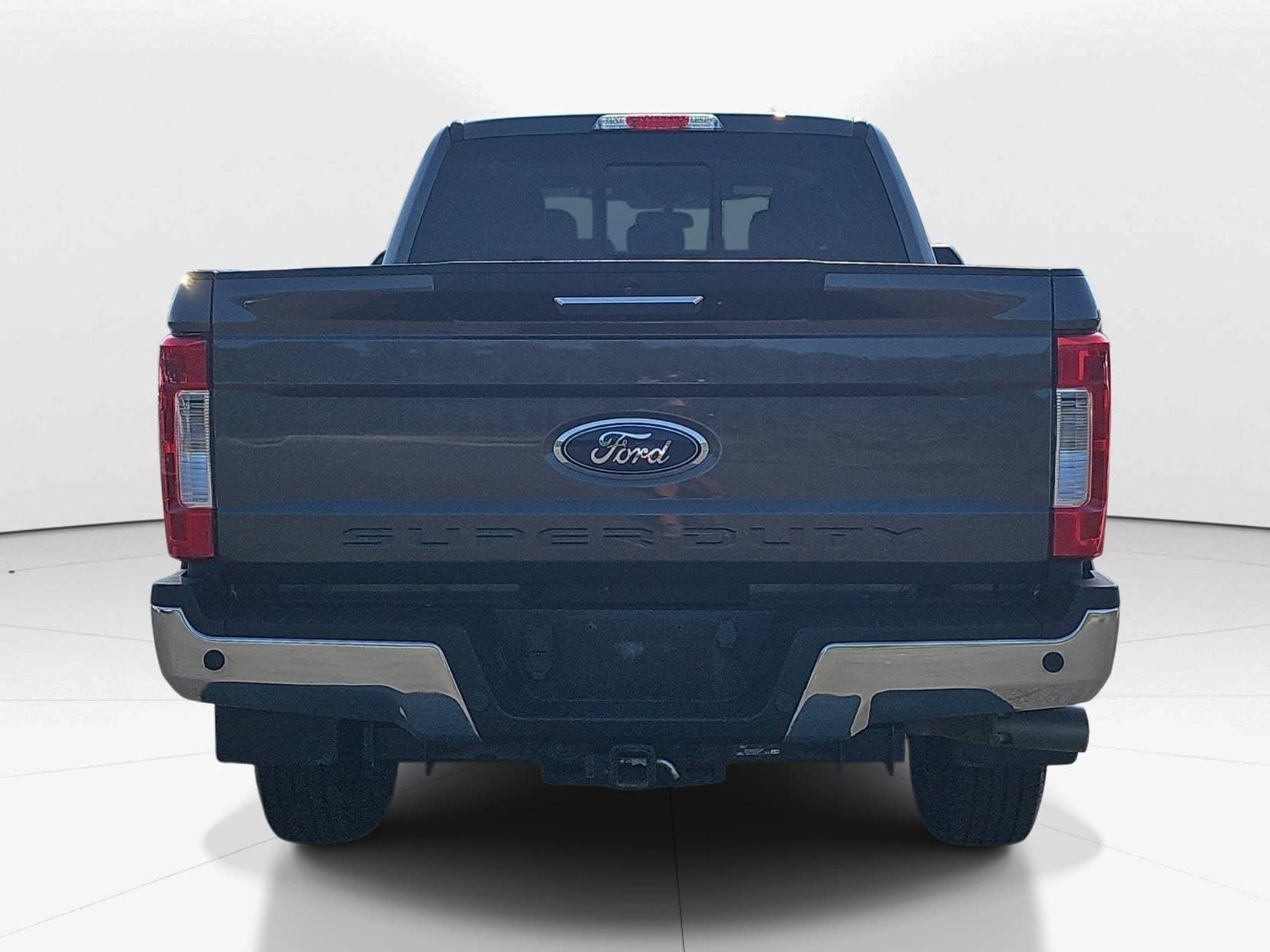 Used 2017 Ford F250 Lariat w/ Lariat Value Package AWD/4WD image 5
