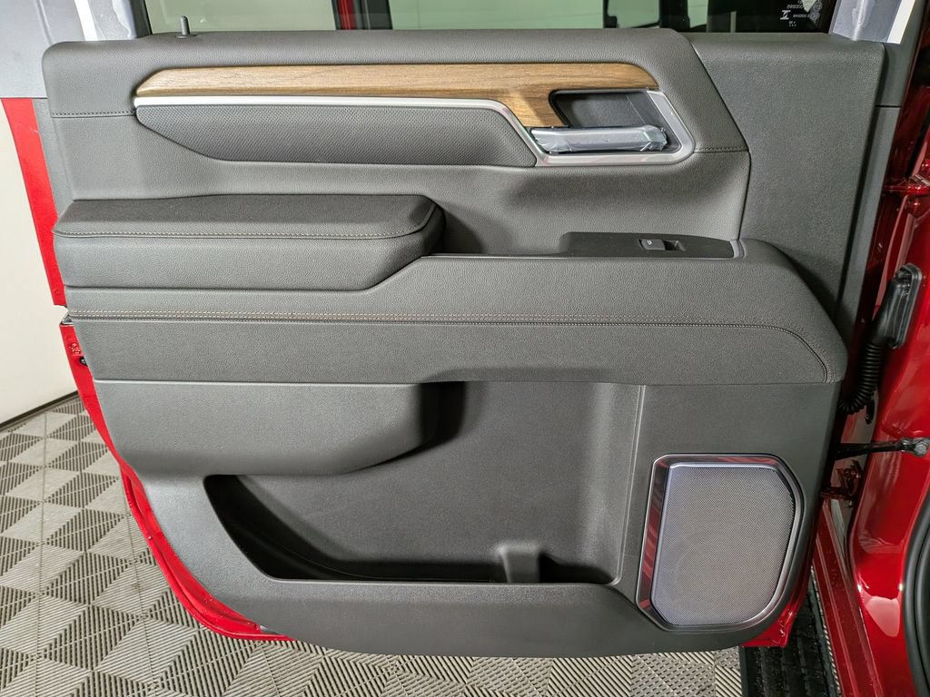New 2026 Chevrolet Silverado 2500 High Country w/ High Country Premium Package AWD/4WD image 29