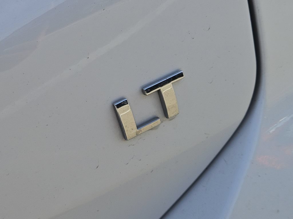 Used 2023 Chevrolet Equinox LT FWD image 12