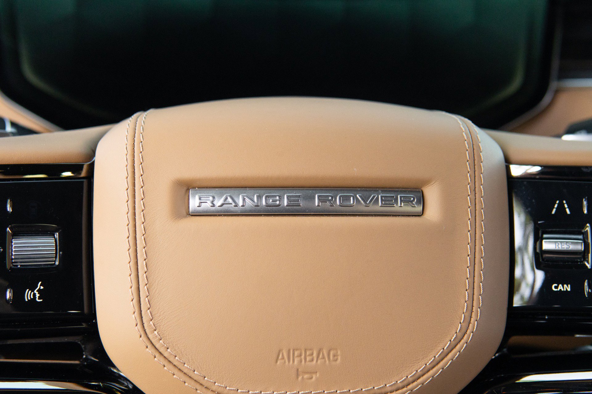 Used 2025 Land Rover Range Rover Sport Dynamic SE AWD/4WD image 33