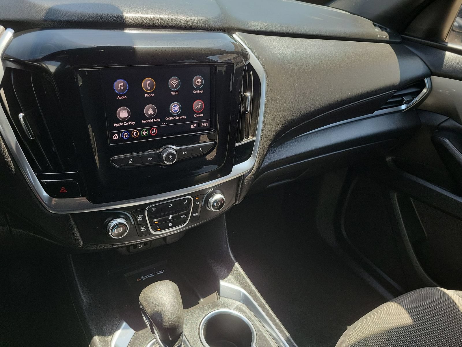 Used 2023 Chevrolet Traverse LT FWD image 13
