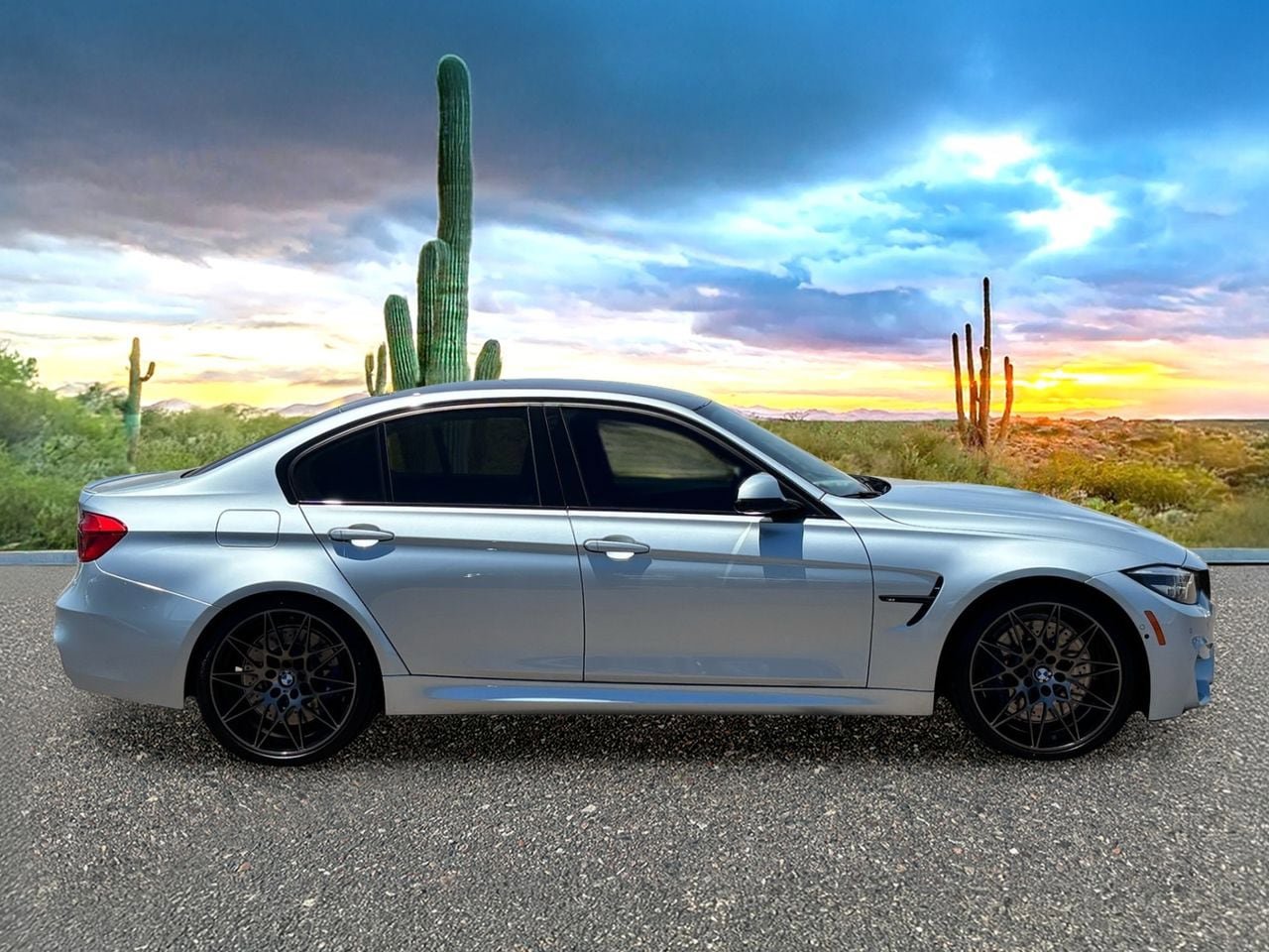 Used 2018 BMW M3 RWD image 6
