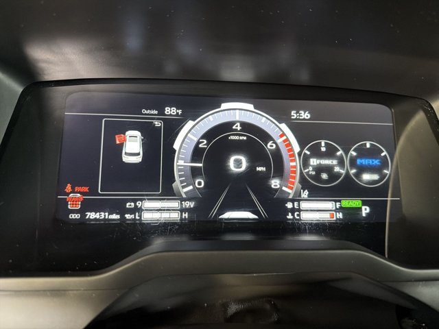 Used 2024 Toyota Sequoia SR5 w/ SR5 Premium Package AWD/4WD image 17