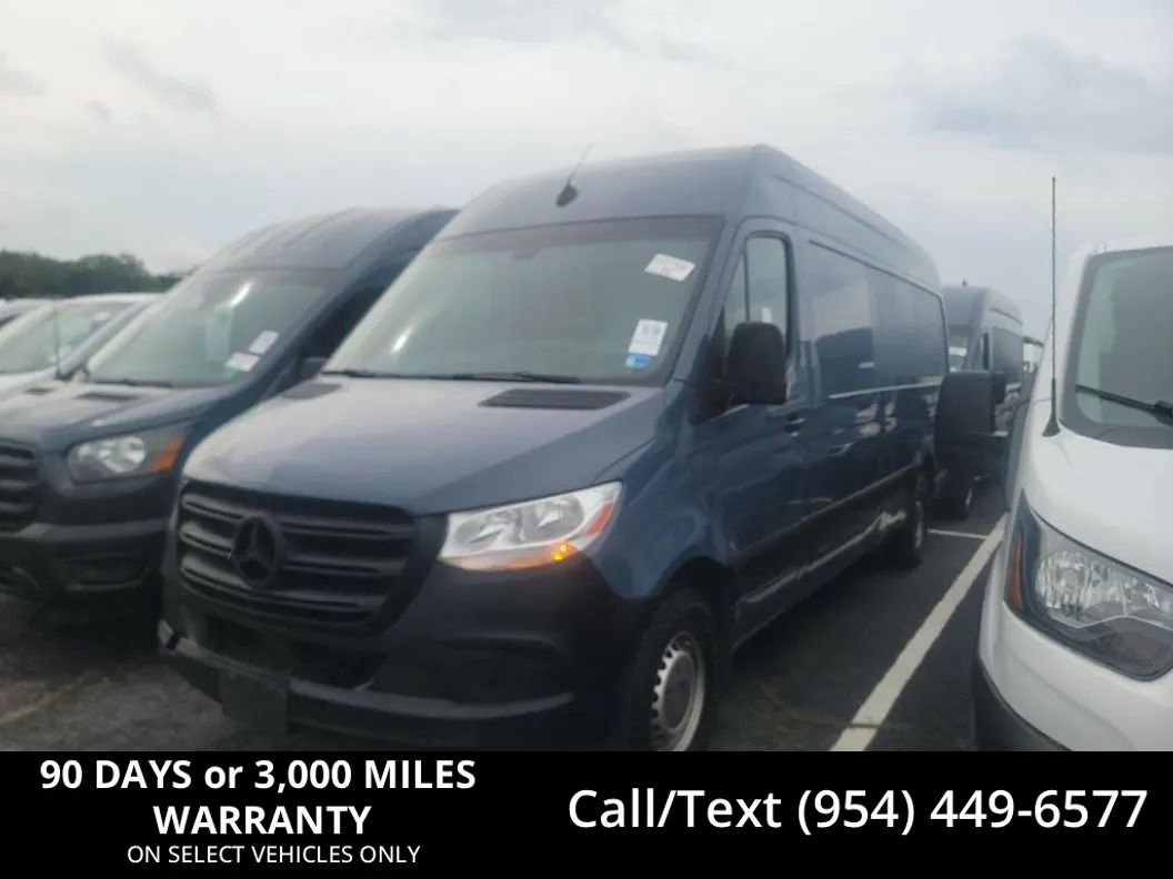 Used 2019 Mercedes-Benz Sprinter 170 image 1