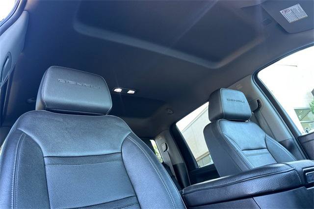 Used 2020 GMC Sierra 2500 Denali image 17