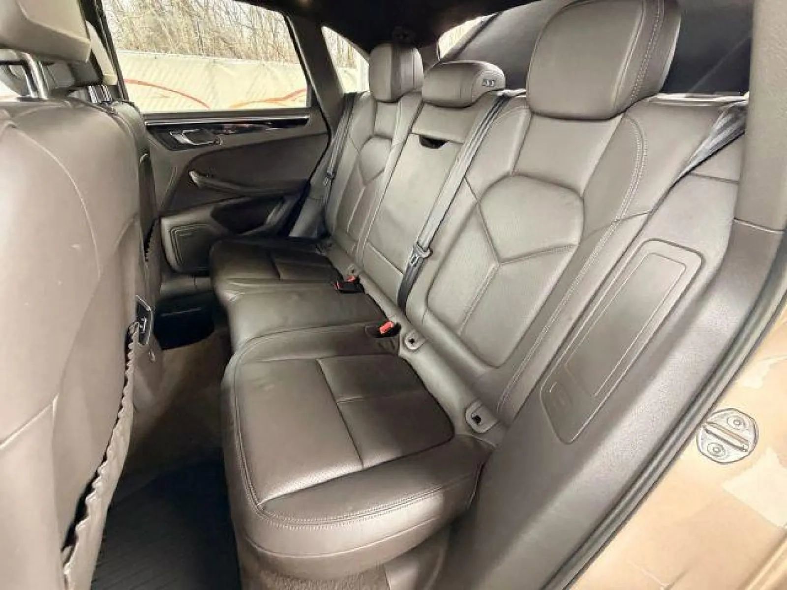 Used 2017 Porsche Macan image 15