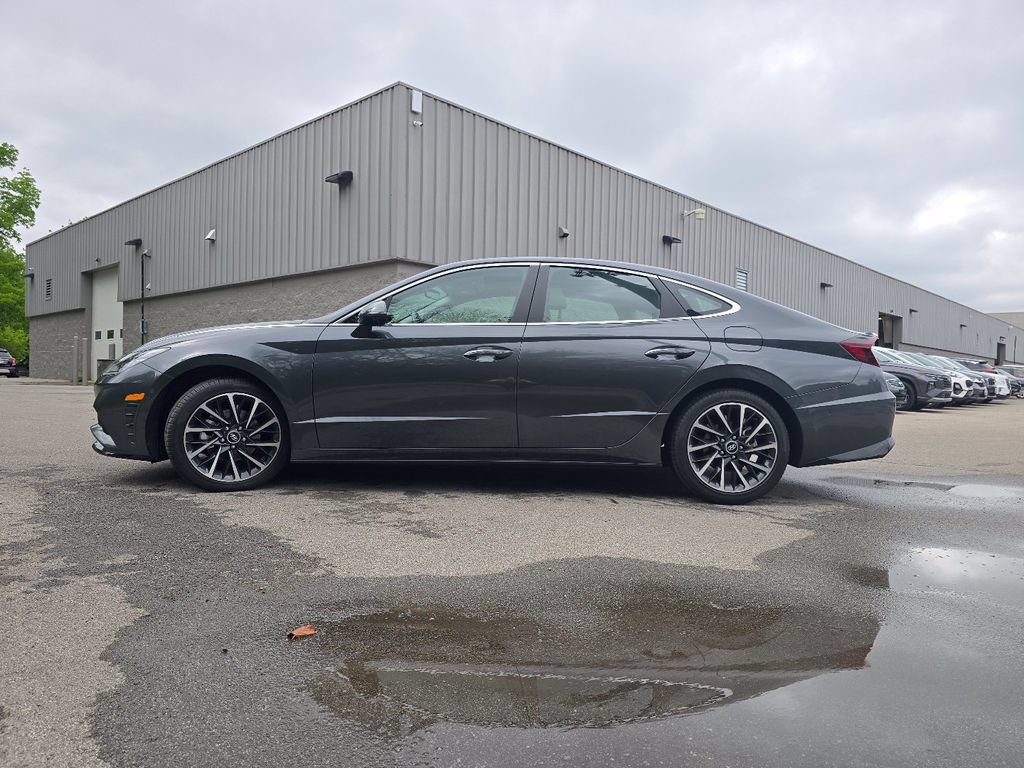 Used 2023 Hyundai Sonata Limited FWD image 14