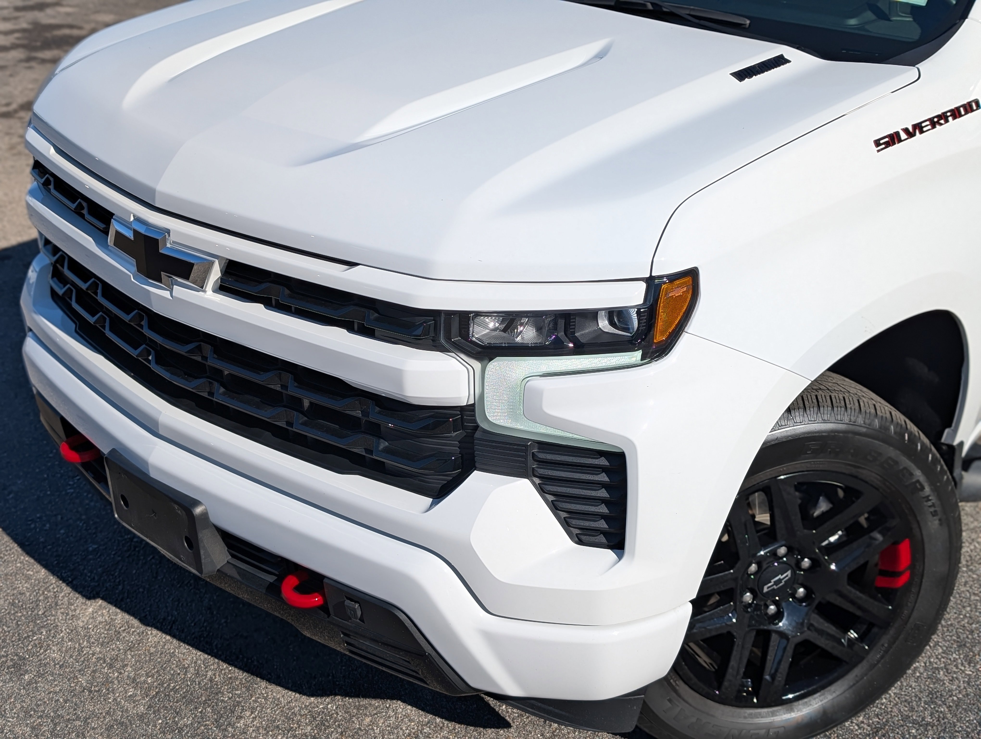 Used 2022 Chevrolet Silverado 1500 RST w/ Redline Edition image 13