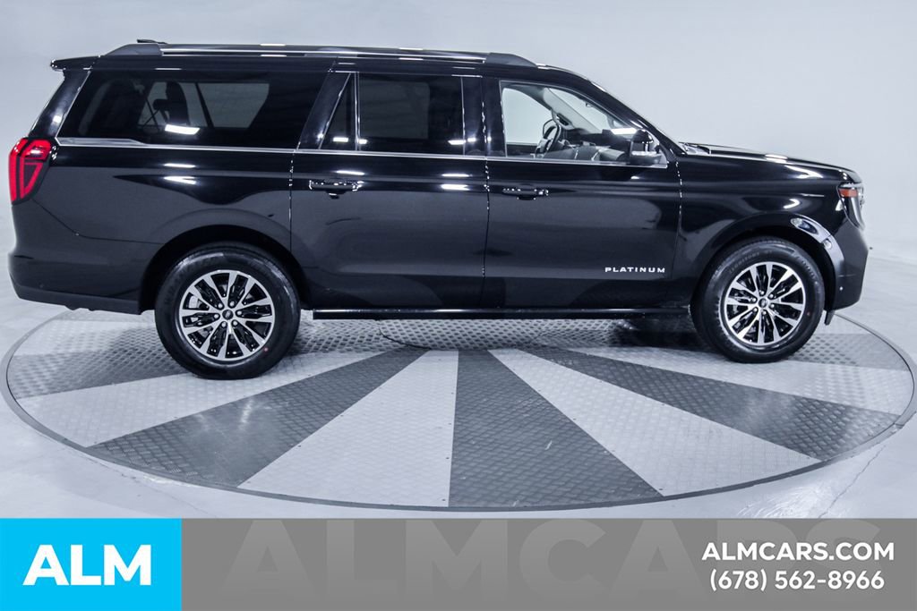 Used 2025 Ford Expedition Max Platinum AWD/4WD image 11