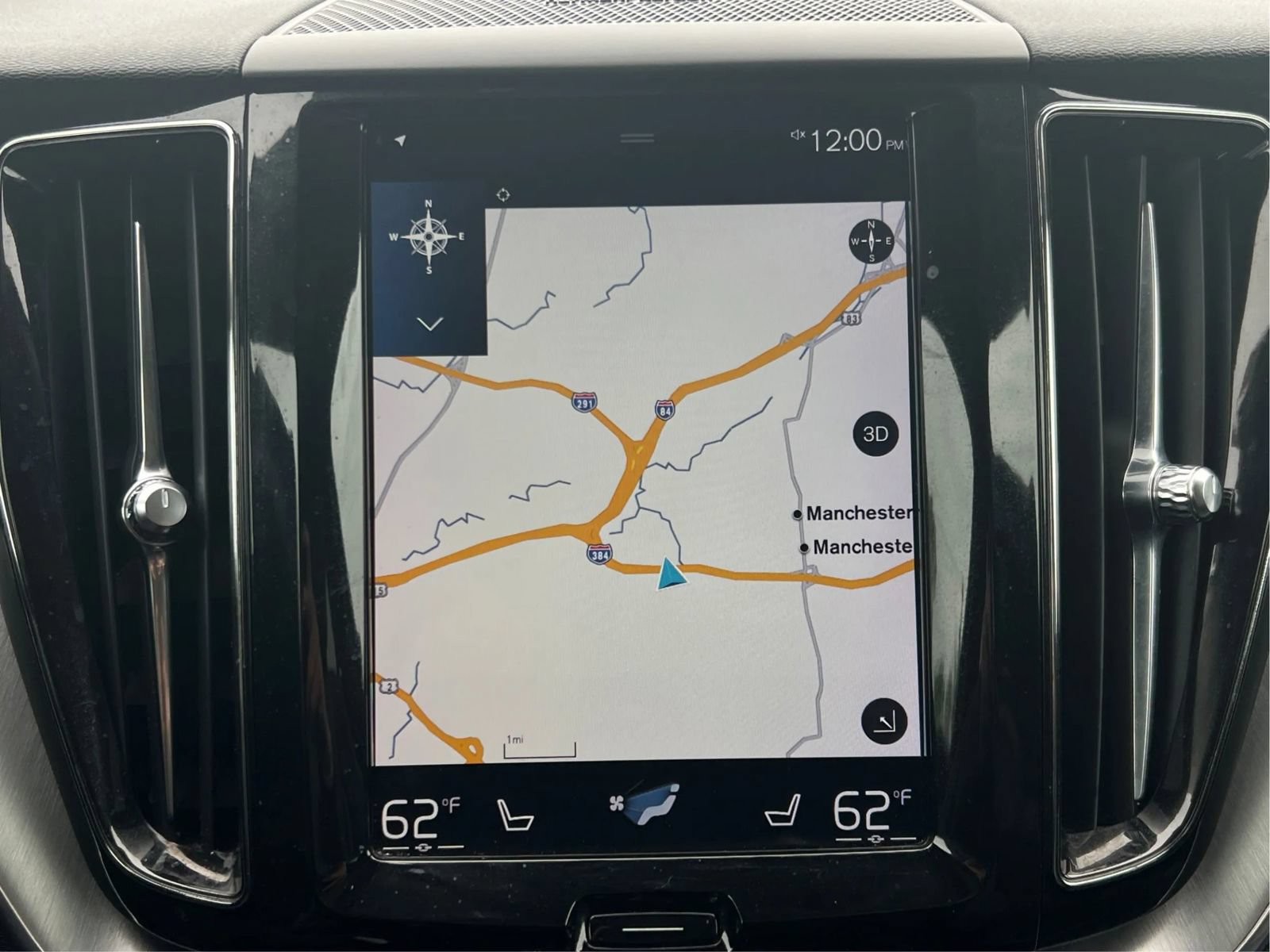 Used 2019 Volvo XC60 T5 Momentum w/ Multimedia Package AWD/4WD image 39