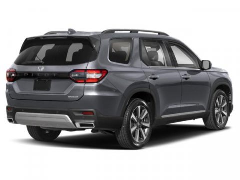 Used 2023 Honda Pilot Touring image 2