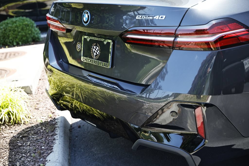 New 2027 BMW i5 eDrive40 RWD image 5
