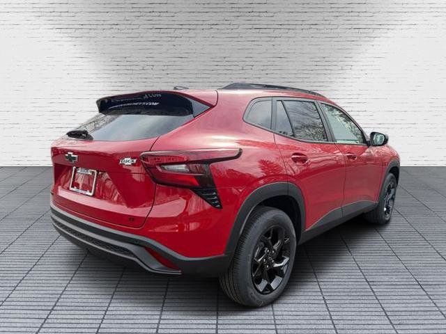 New 2026 Chevrolet Trax LT w/ Driver Confidence Package FWD image 4