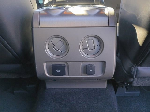 Used 2014 Ford F150 Platinum image 15