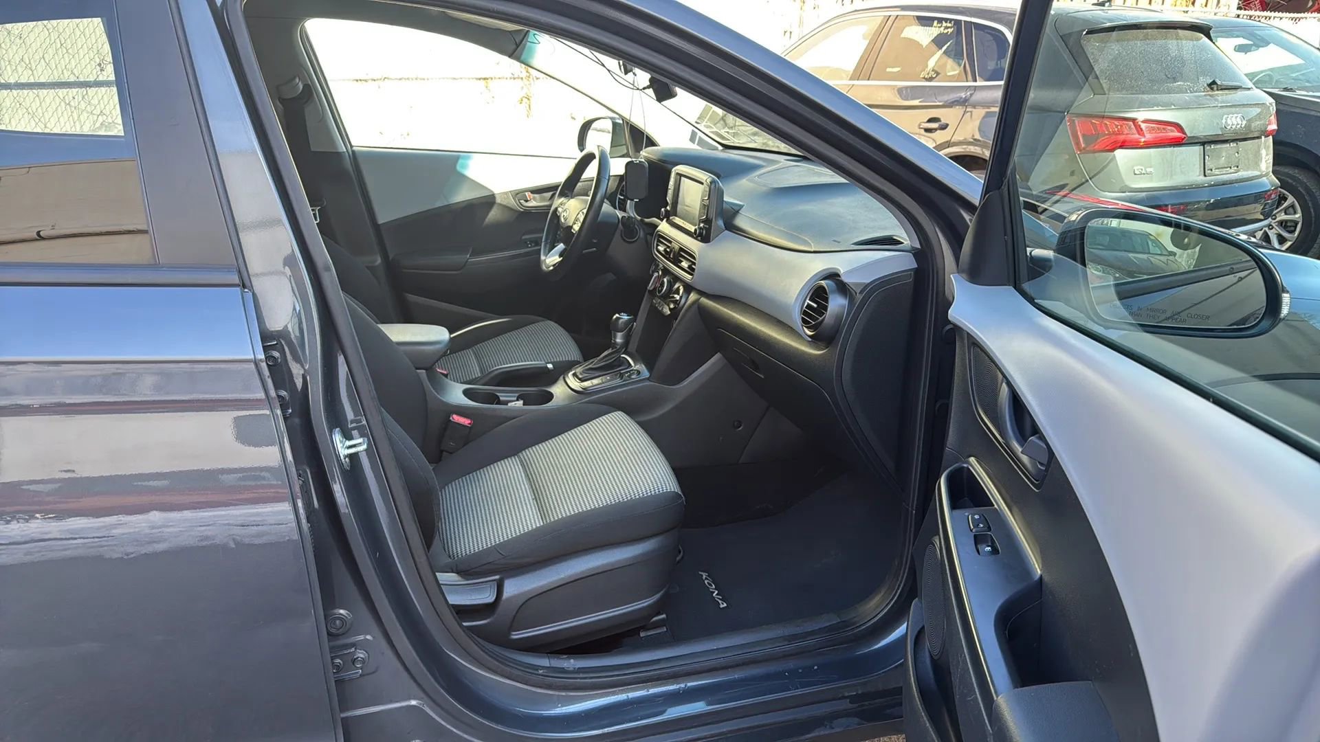 Used 2018 Hyundai Kona SEL image 25