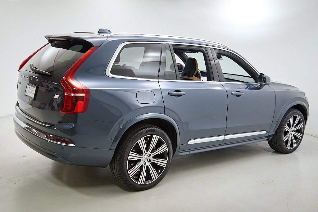 Certified 2024 Volvo XC90 T8 Ultimate w/ Protection Package image 9