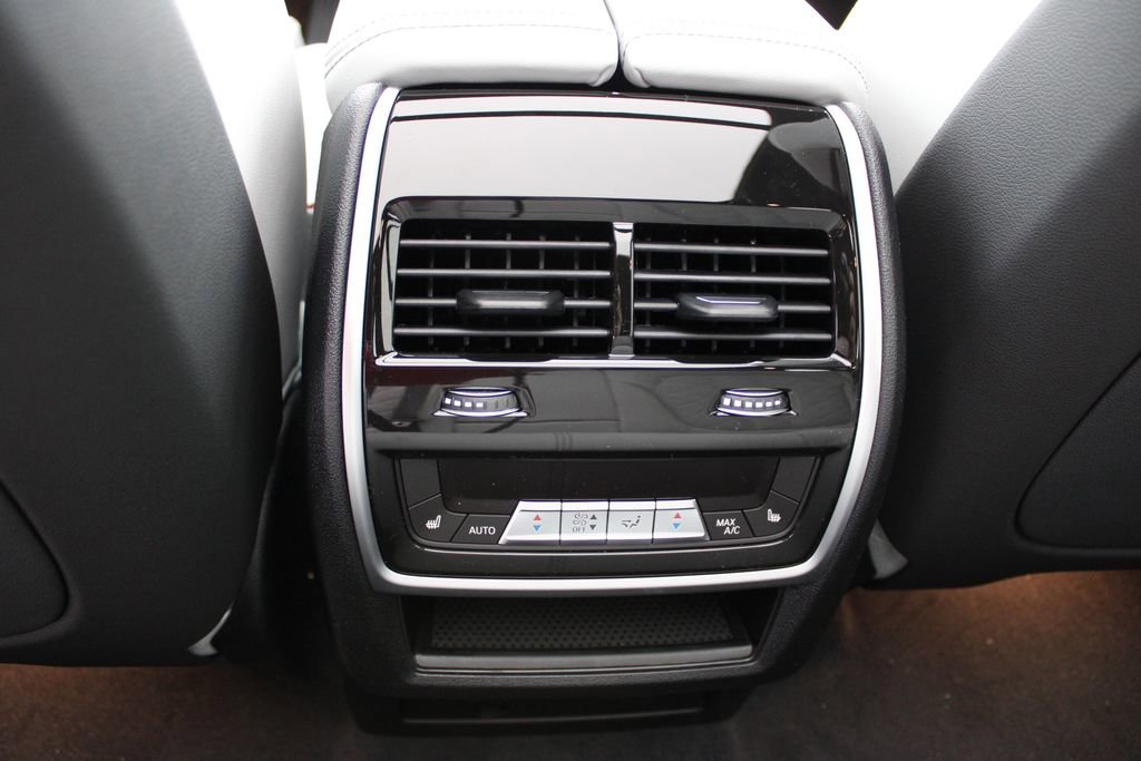 New 2026 BMW X5 xDrive40i image 38