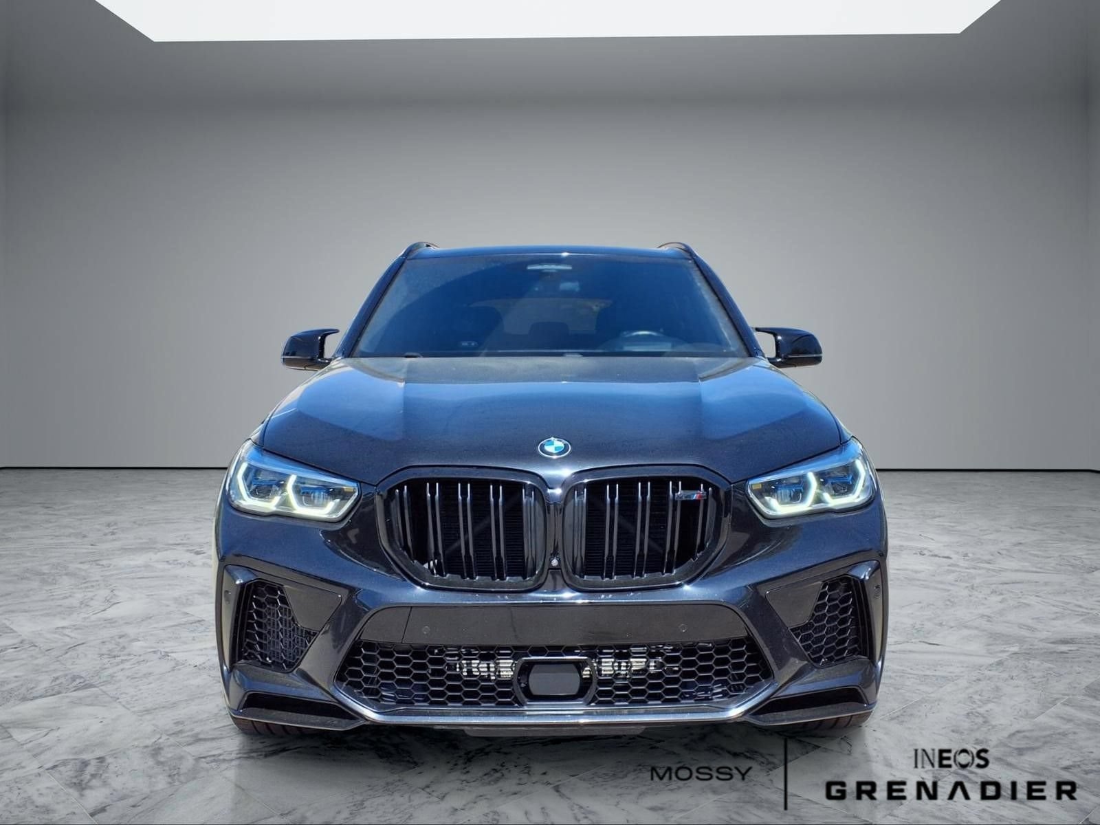 Used 2021 BMW X5 M w/ Competition Package AWD/4WD image 3