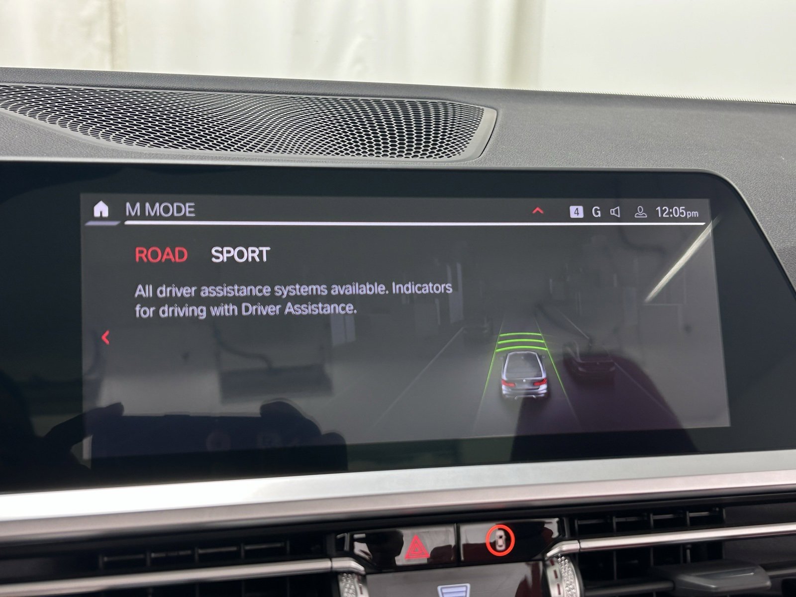 Used 2022 BMW M4 xDrive Competition w/ M Carbon Exterior Package image 18