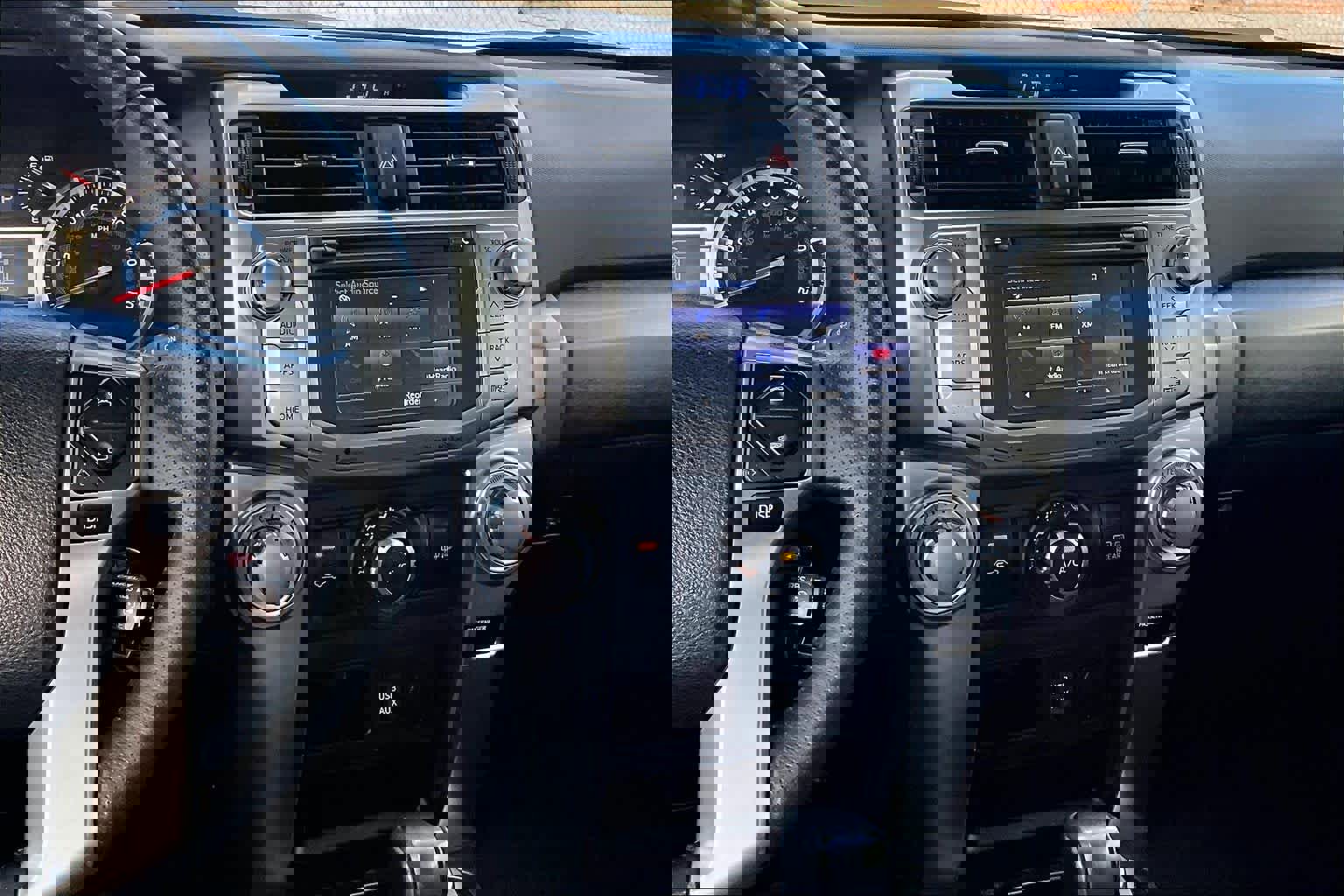 Used 2016 Toyota 4Runner SR5 Premium image 6