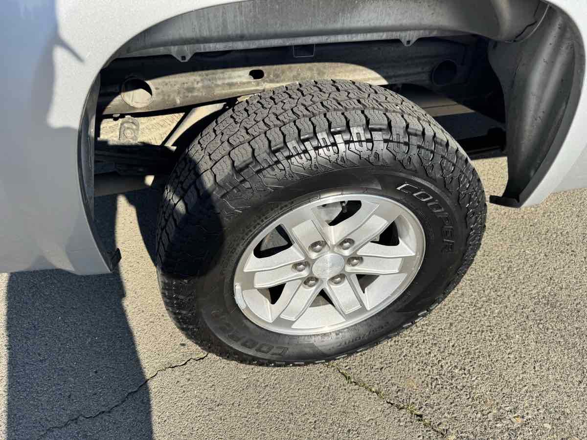 Used 2013 GMC Sierra 1500 SLE w/ Power Tech Package image 37