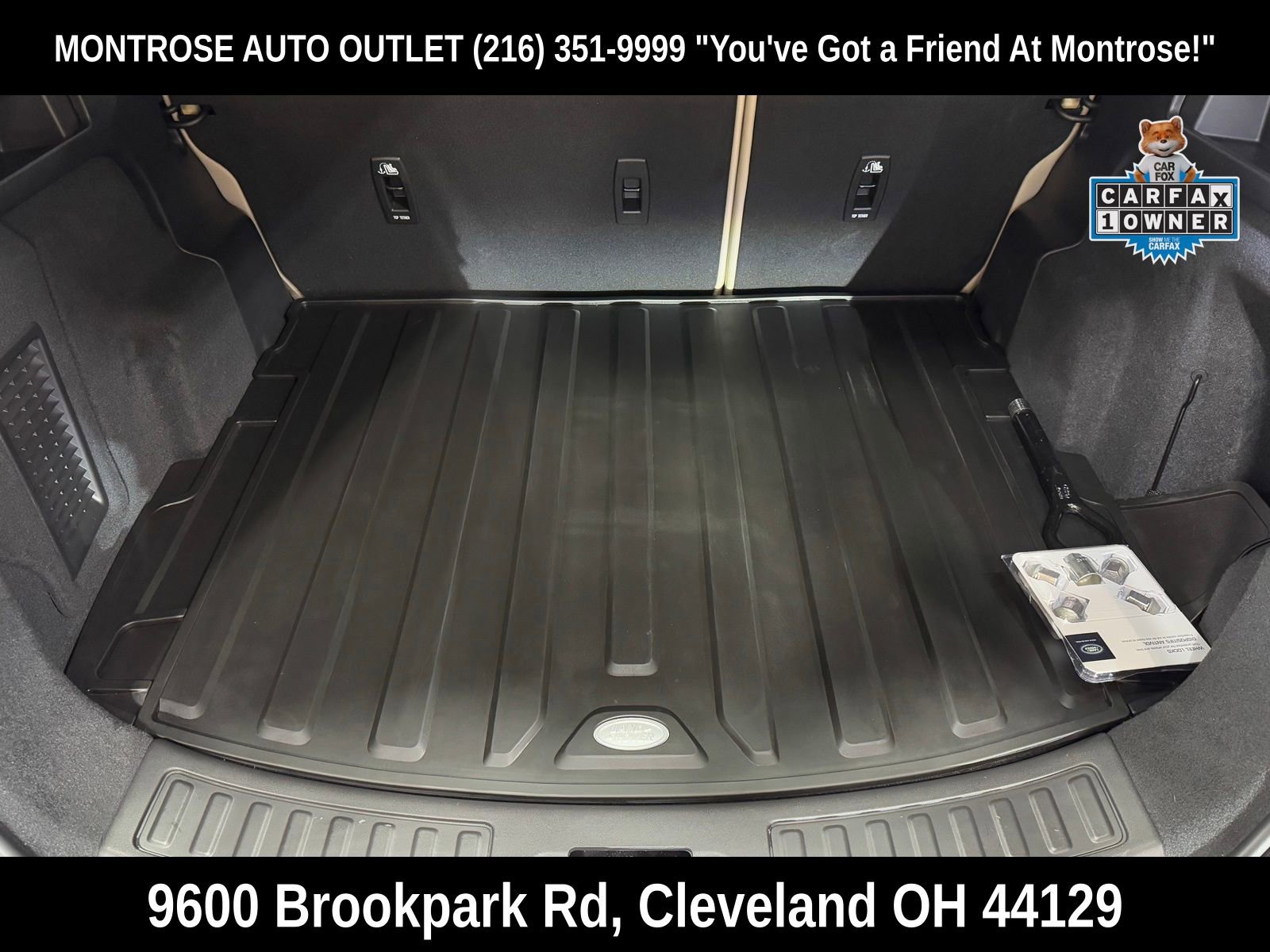 Used 2025 Land Rover Discovery Sport S image 43