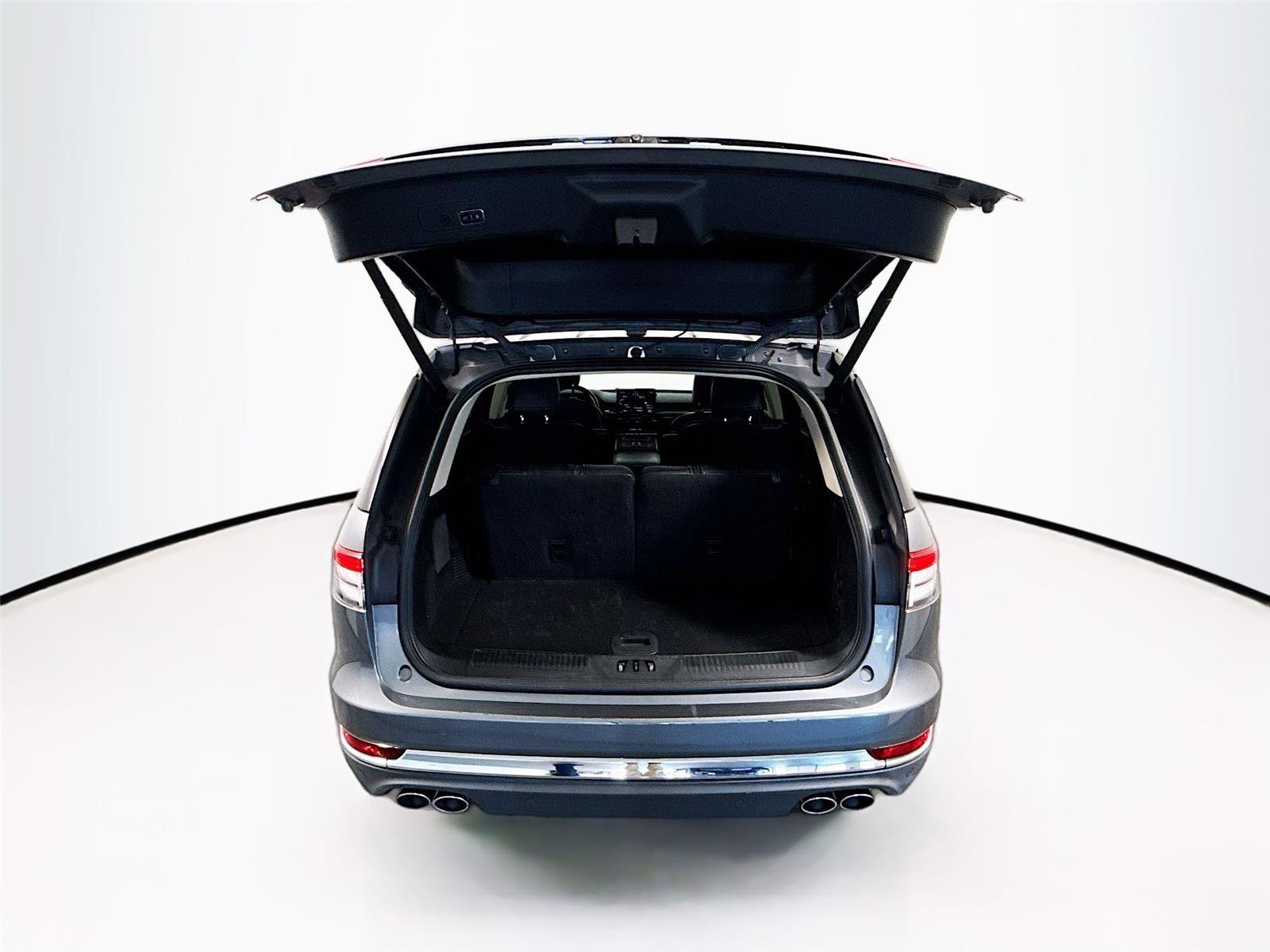 Used 2023 Lincoln Aviator Reserve image 23