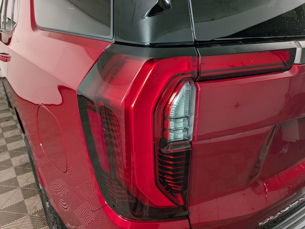 New 2026 GMC Yukon AT4 w/ AT4 Premium Plus Package image 11