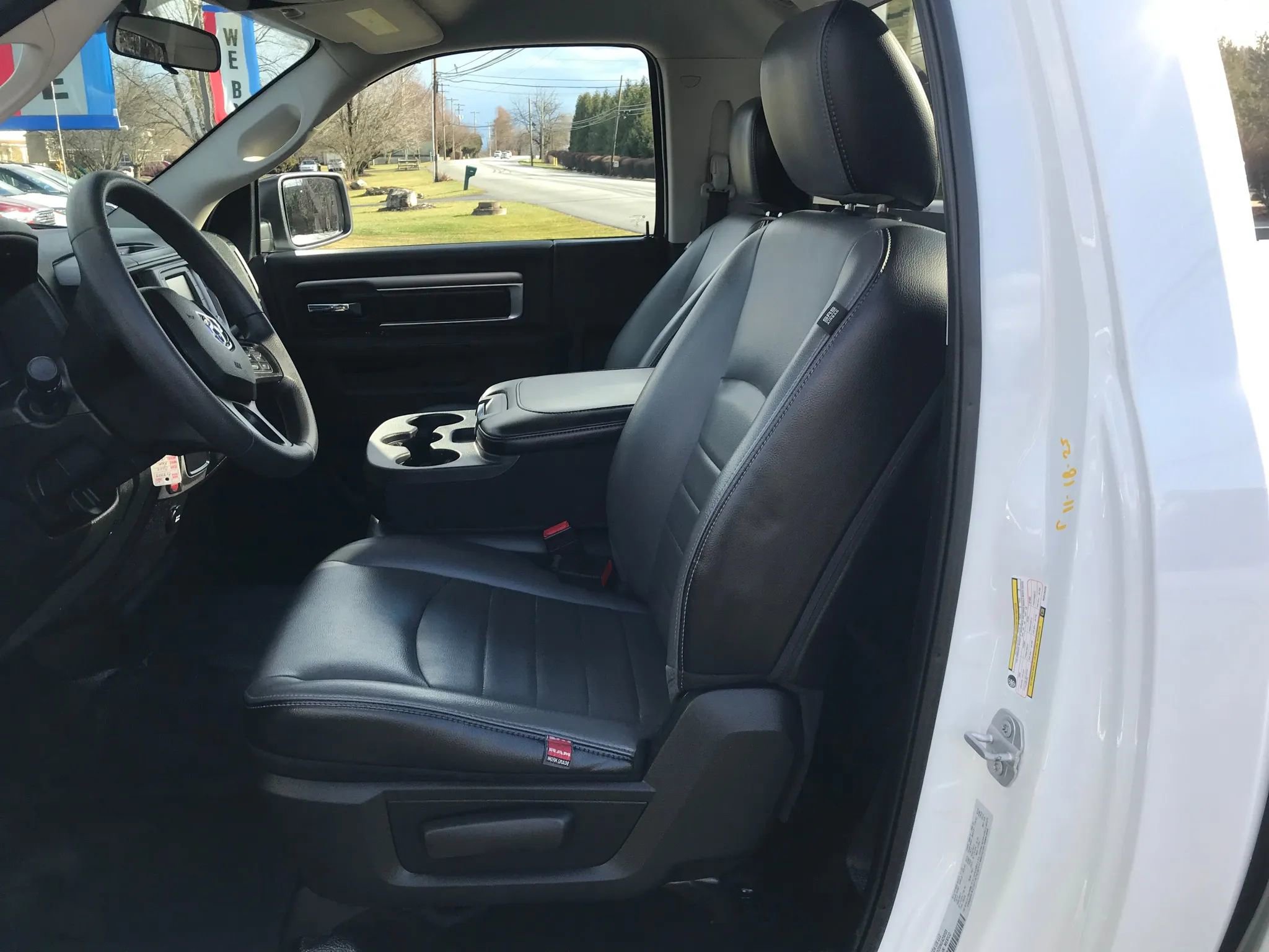 Used 2022 RAM 1500 Tradesman w/ Power & Remote Entry Group image 13