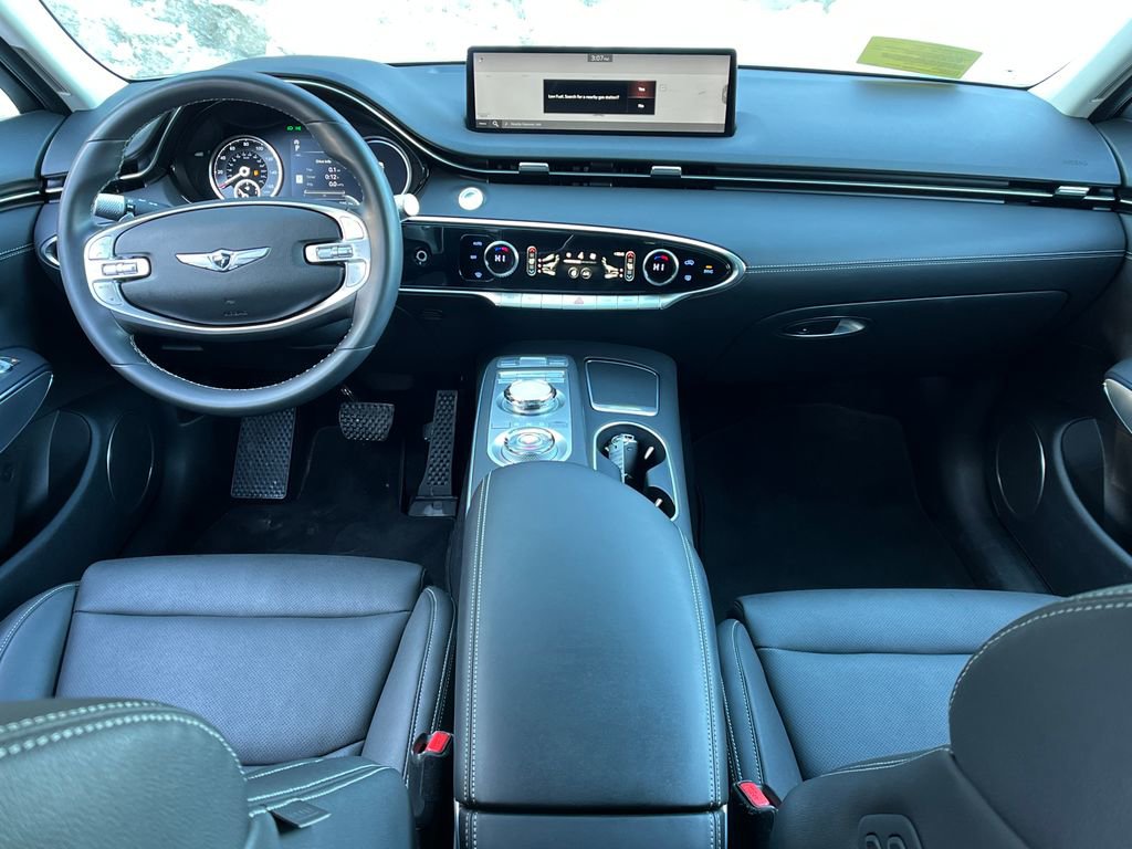 Used 2023 Genesis GV70 2.5T w/ Select Package image 13