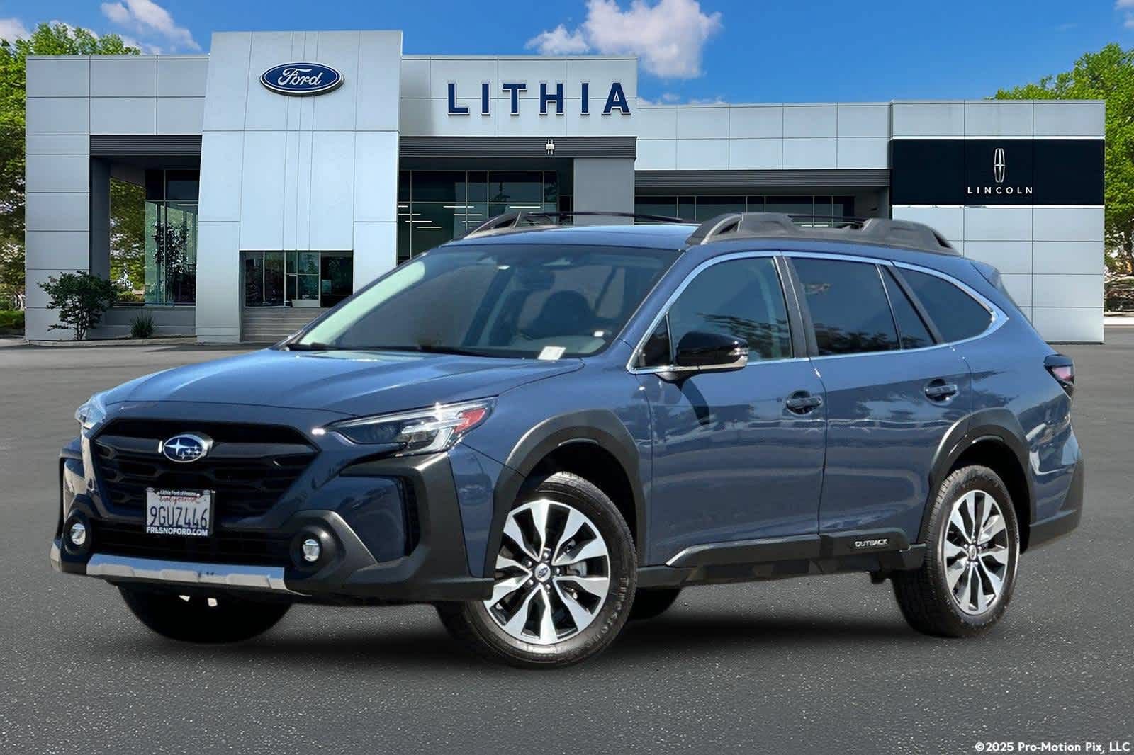 Used 2023 Subaru Outback Limited w/ Tech Package 2