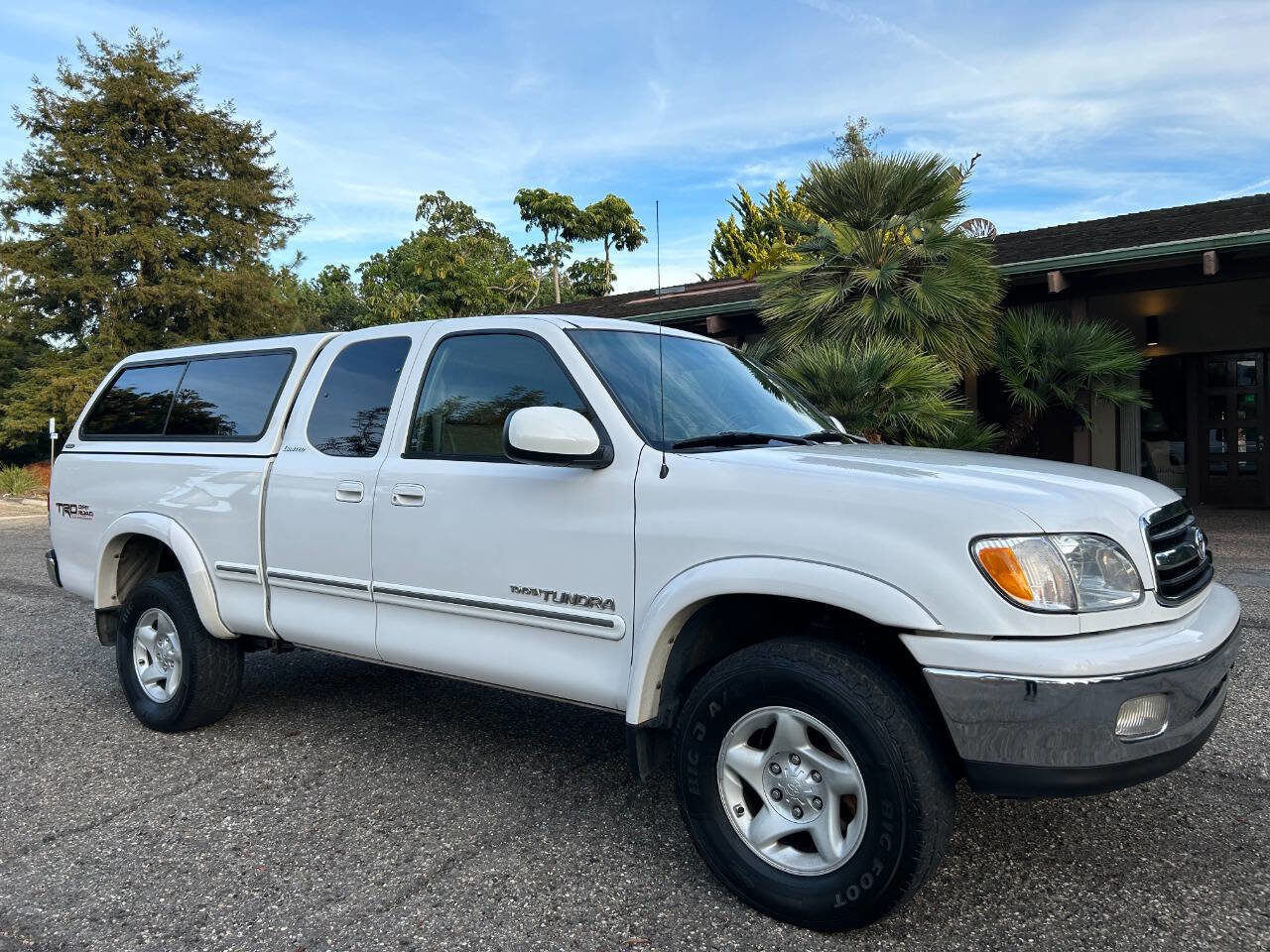Used 2000 Toyota Tundra Limited AWD/4WD image 13