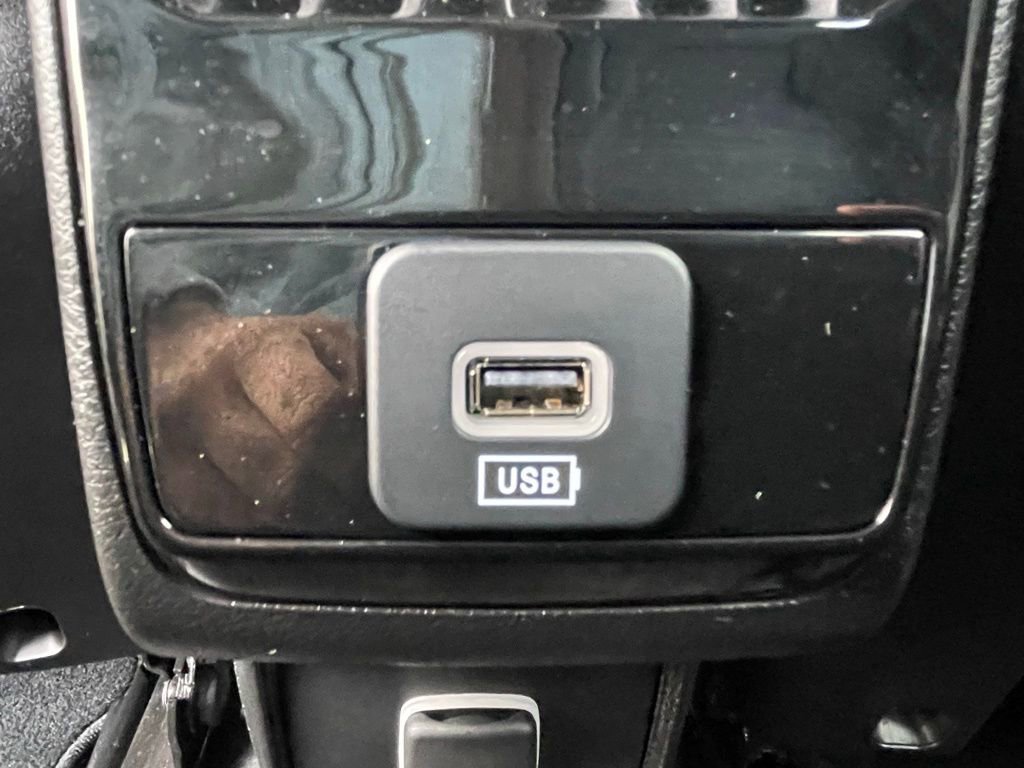 Certified 2024 Jeep Compass Limited image 23