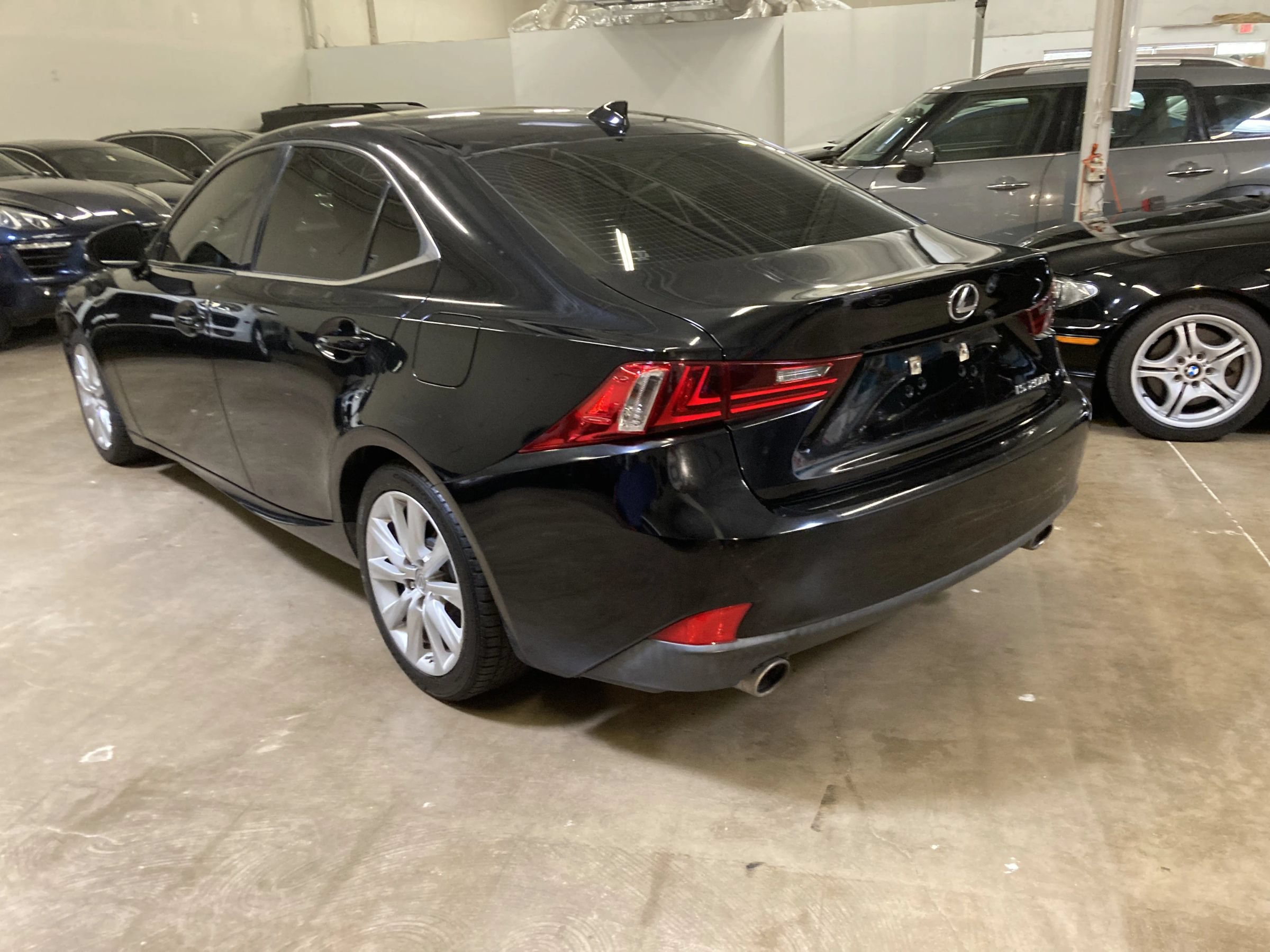 Used 2016 Lexus IS 200t RWD image 4