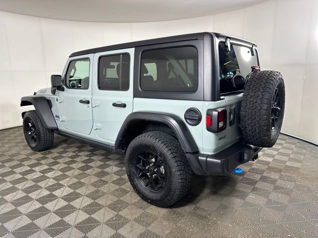 Used 2024 Jeep Wrangler Unlimited image 5