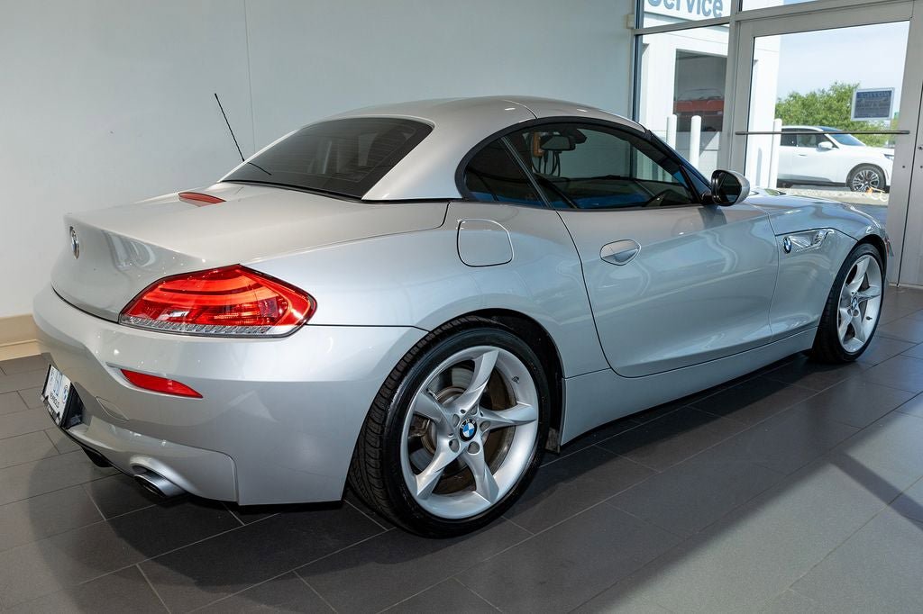 Used 2015 BMW Z4 sDrive35is image 14