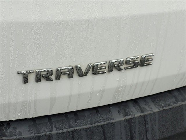 Used 2023 Chevrolet Traverse LT image 12