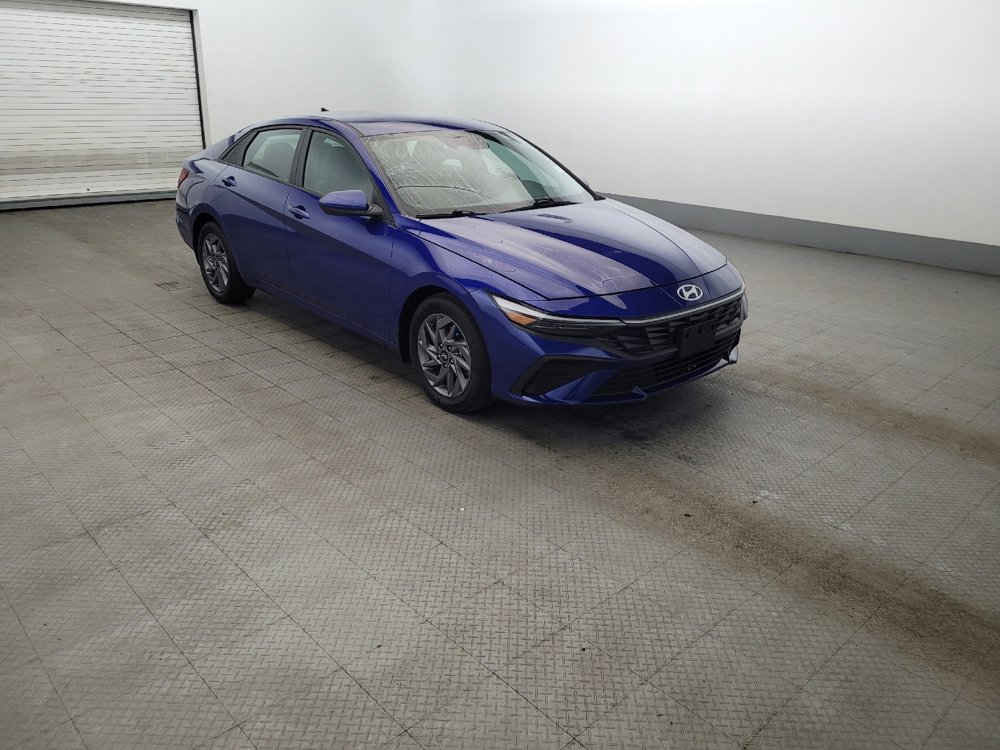 Used 2024 Hyundai Elantra SEL FWD image 13