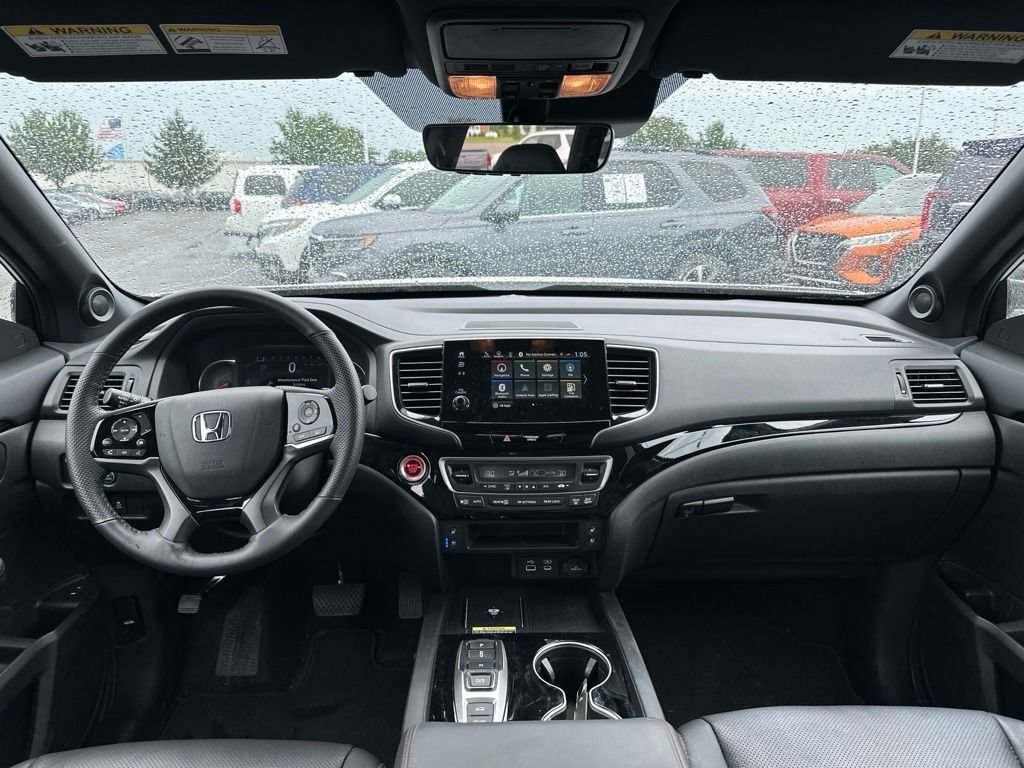 Used 2025 Honda Passport Black Edition image 20