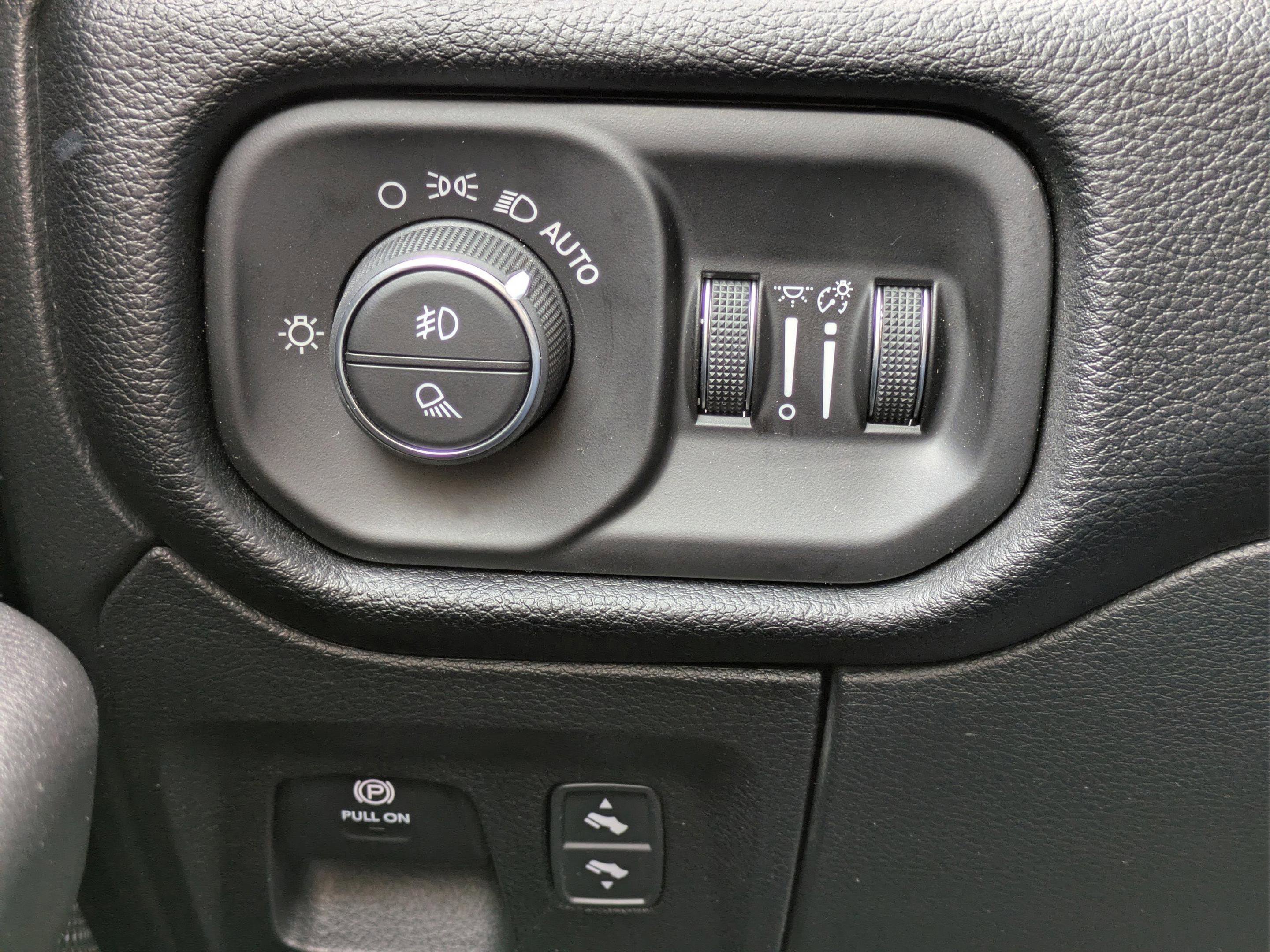 New 2026 RAM 1500 Big Horn AWD/4WD image 29