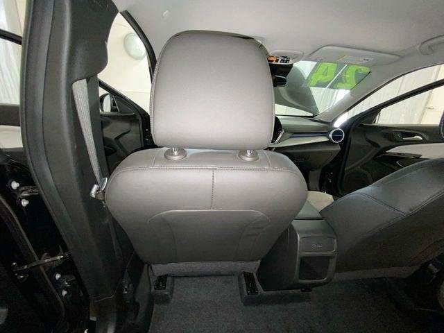 Used 2024 Chevrolet Trax LT w/ Driver Confidence Package FWD image 39