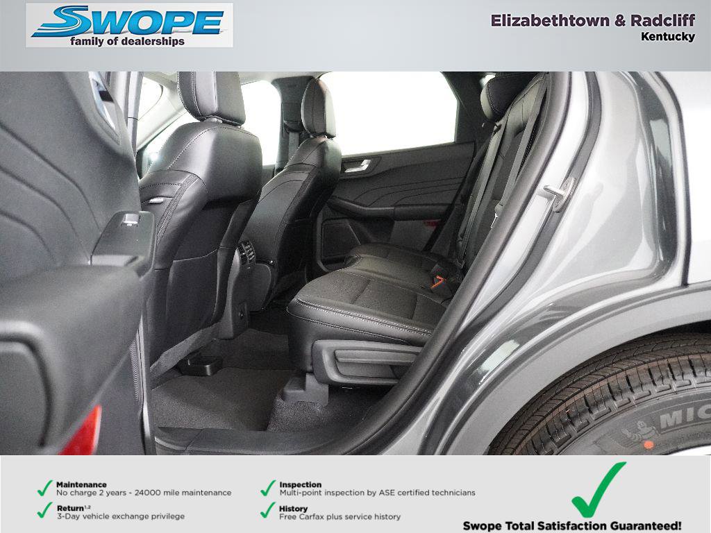 New 2026 Ford Escape SE w/ Class II Trailer Tow Package image 14