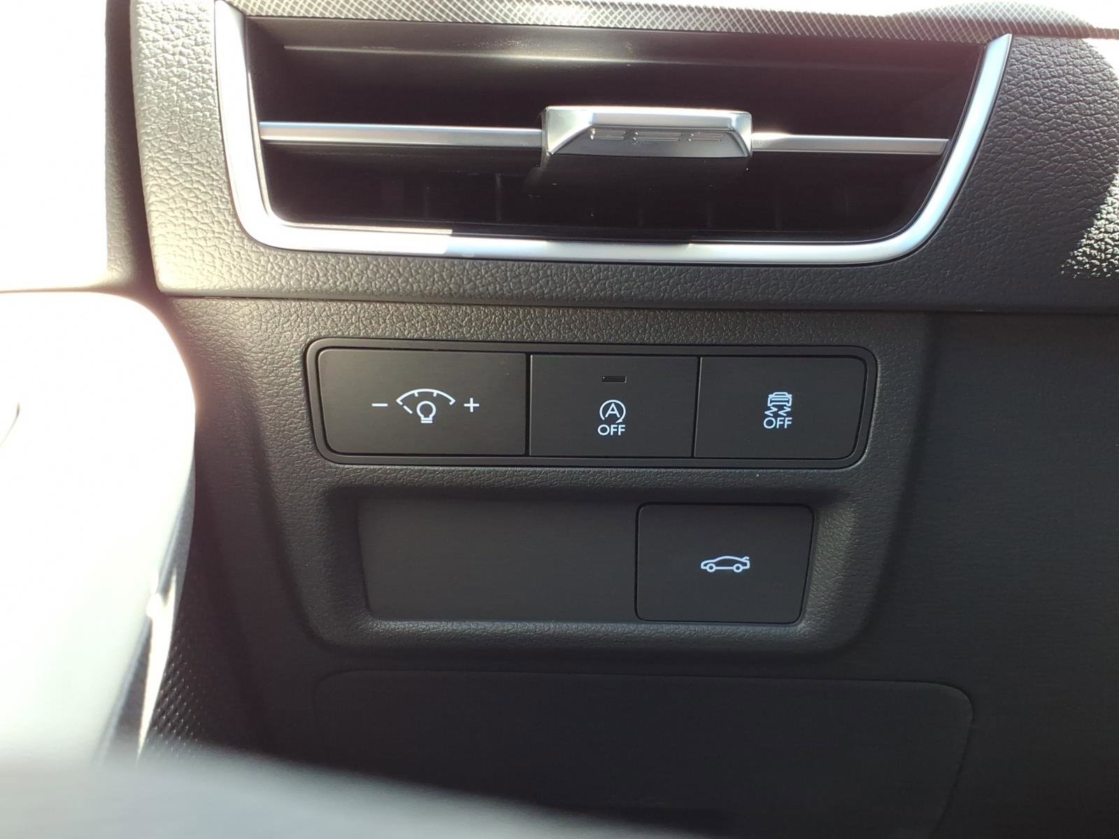 Certified 2025 Hyundai Sonata SE FWD image 23