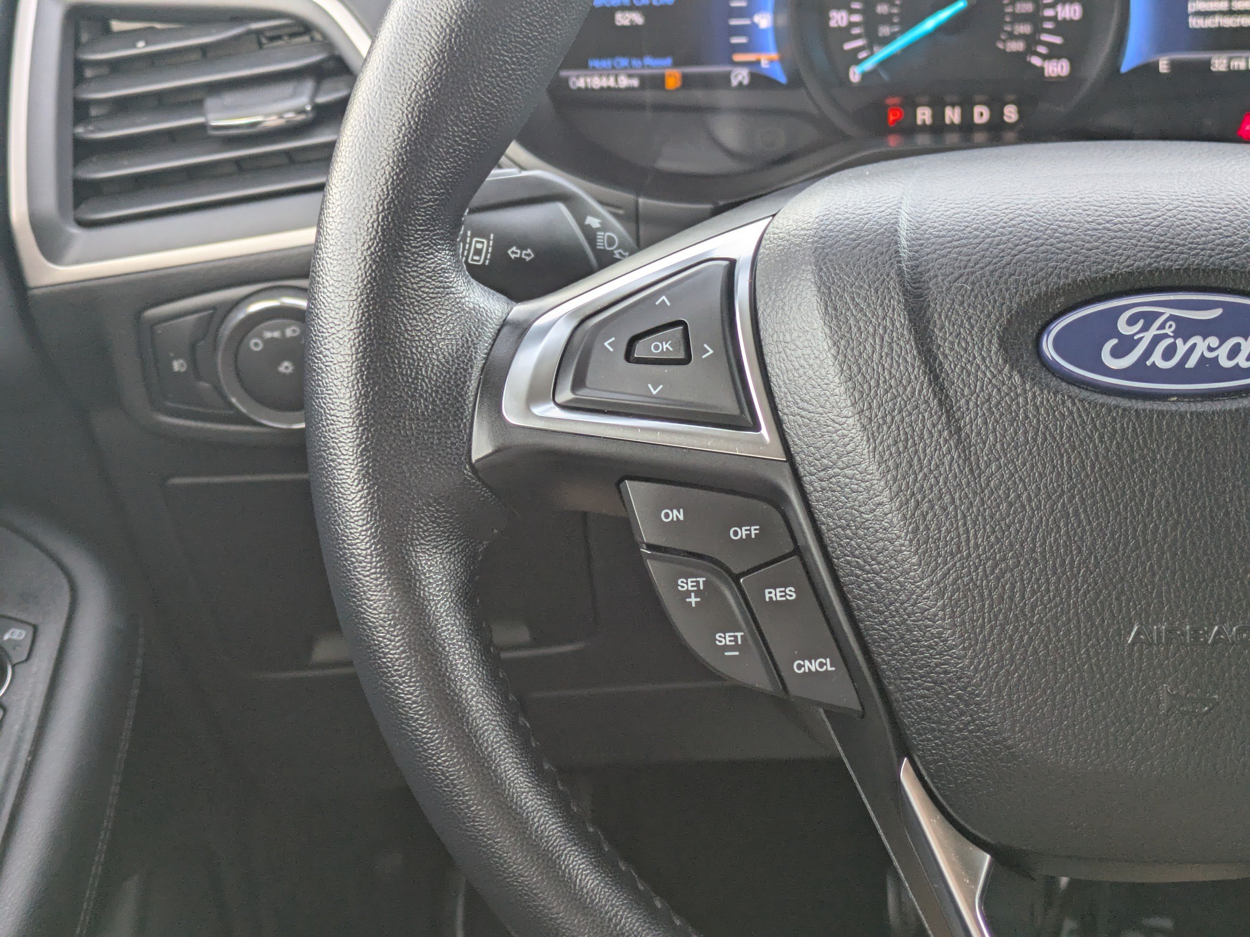 Used 2022 Ford Edge SEL w/ Convenience Package AWD/4WD image 17