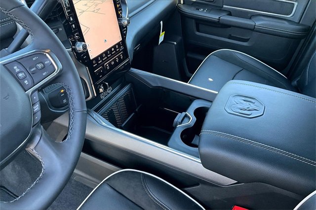 New 2025 RAM 2500 Laramie image 8