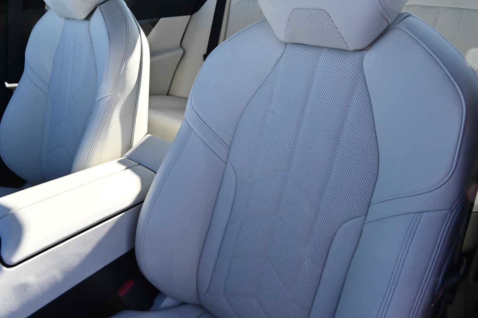 New 2026 BMW 530i w/ M Sport Package RWD image 9