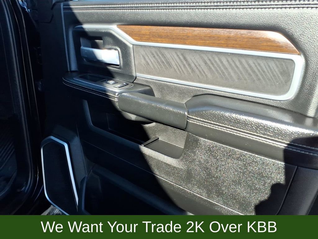 Used 2024 RAM 3500 Laramie AWD/4WD image 18