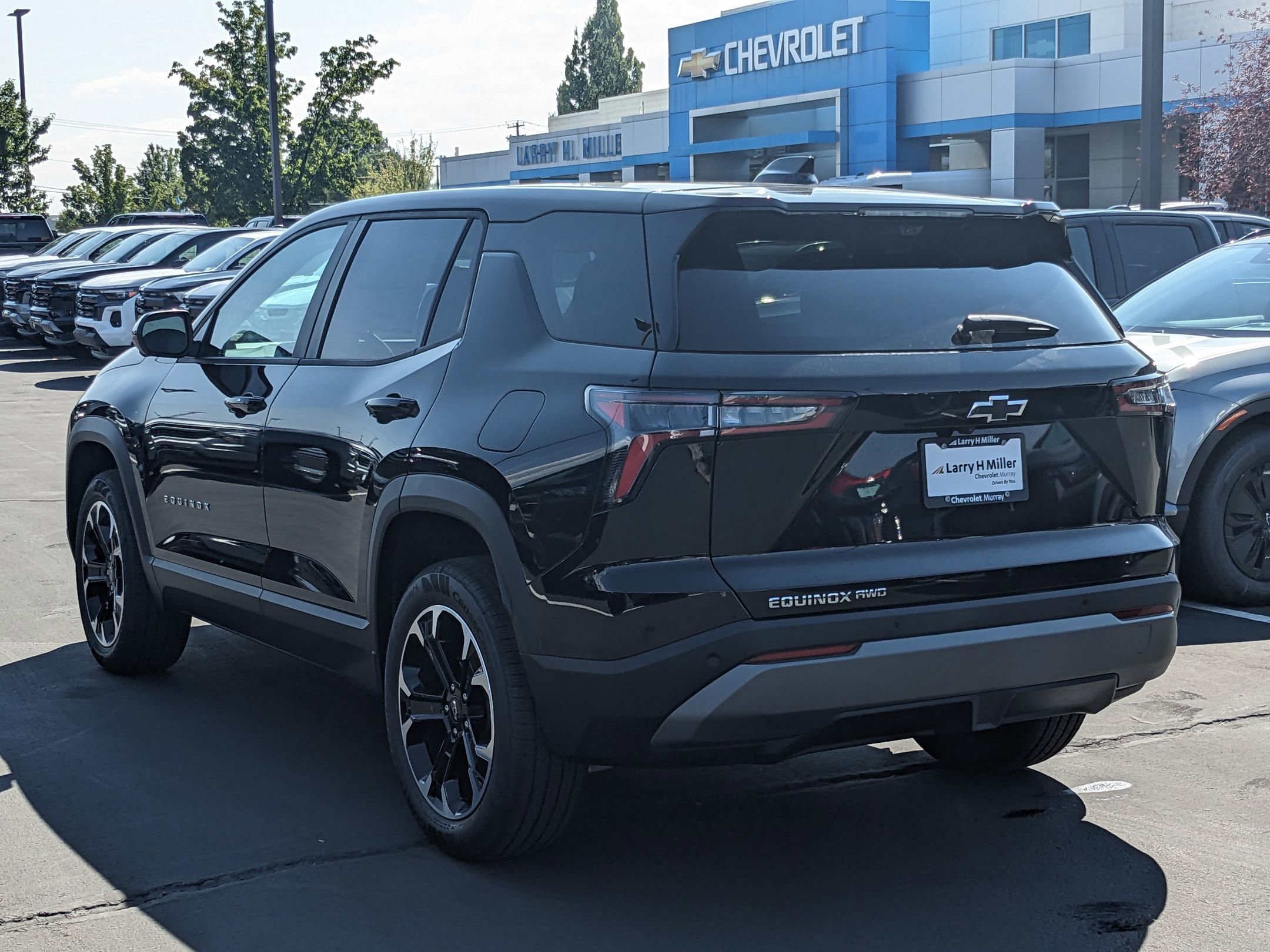 New 2026 Chevrolet Equinox LT image 3