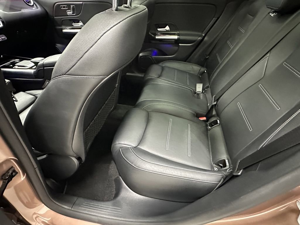 Certified 2022 Mercedes-Benz GLA 35 AMG 4MATIC image 24